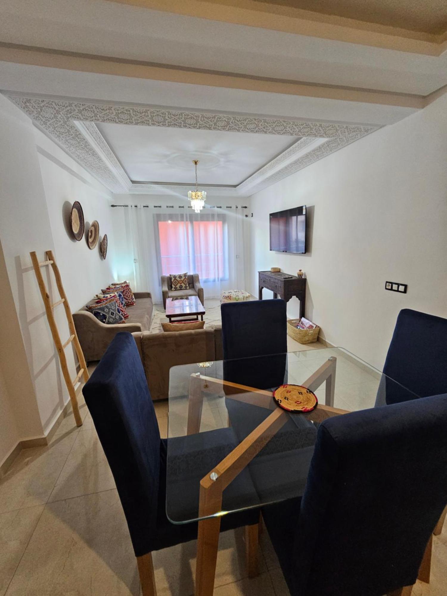 Charming Apartment In 에사우이라 외부 사진