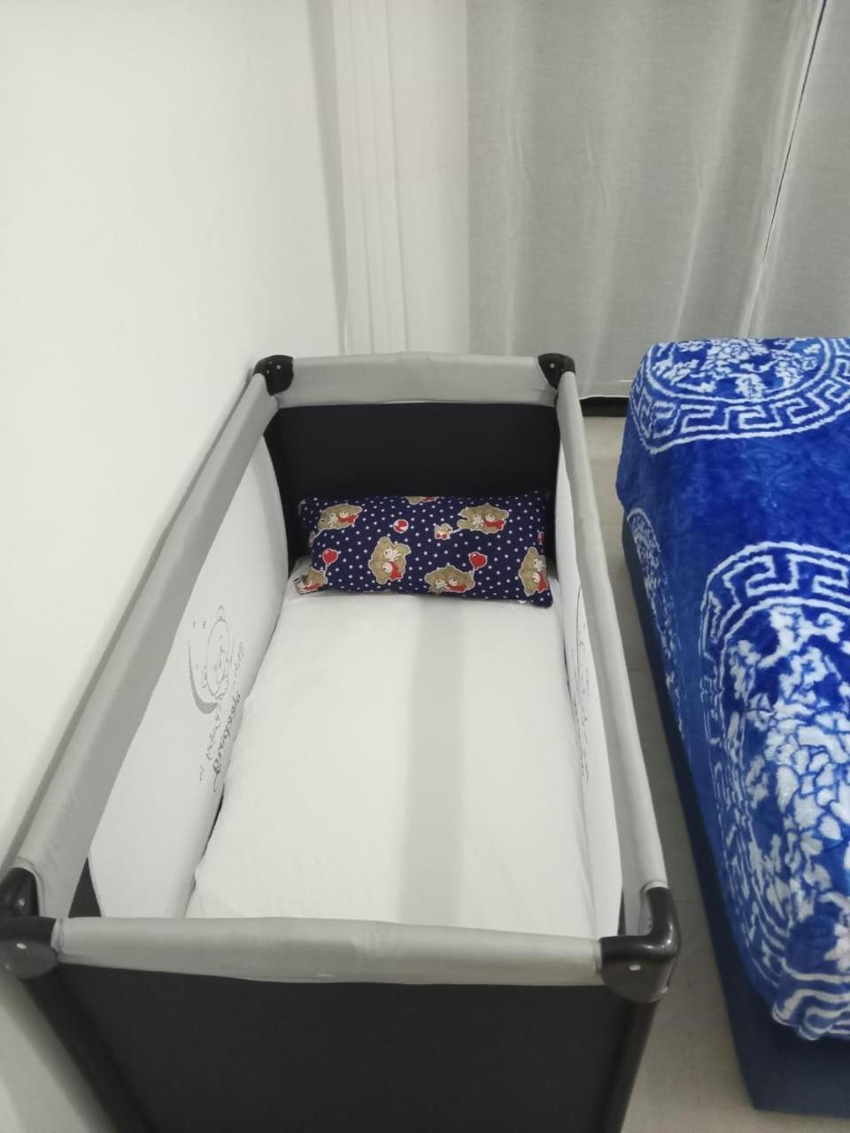 Charming Apartment In 에사우이라 외부 사진